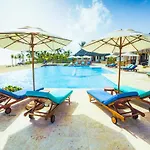 Cana Rock Condos Cozy&Beach Club