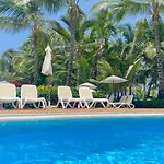 Tropical Villas Deluxe Beach&SPA
