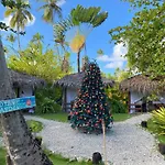 Tropical Village Los Corales