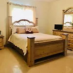 Cozy Pool View Condo @ Residencial Don Alejandro