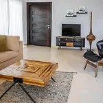Costa Hermosa G202