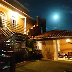Julieta Garden Home