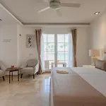 Paradise Hotel Boutique