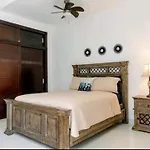 Costa Hermosa Bv