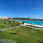 Bello Apartamento En The Beach