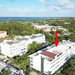 Charming 2 Bedroom Apartment With Pool