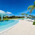 Beach, Golf, Casino,Jacuzzi & Pool Penthouse In Hard Rock, Punta Cana Area, Cana Rock Star