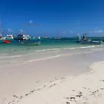 Suite In Shared Apartment, Pool And Beach Access