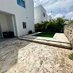 Luxury Villa 7