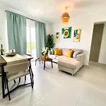 Tropical Dream, 2 Hab, 2 Banos, Terraza, Piscina, Wifi De Alta Velocidad Gratis
