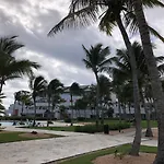 Estudio Frente Al Mar Sotogrande