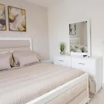 Villa Solano 101