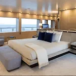 Luxus Yacht Ch