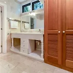 Villa 6 Bedrooms And Pool Punta Cana Resort