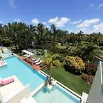 Cocotal Lakeview Penthouse