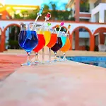 Caribbean Rainbow Apartments With Pool - Beach, Bars & Services Close By