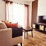 Zen Apartment
