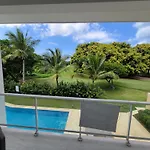 Modern 2Bdr - Pool & Golf View