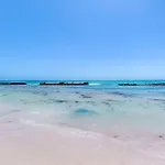 Apartments @ Soto Grande Beachfront