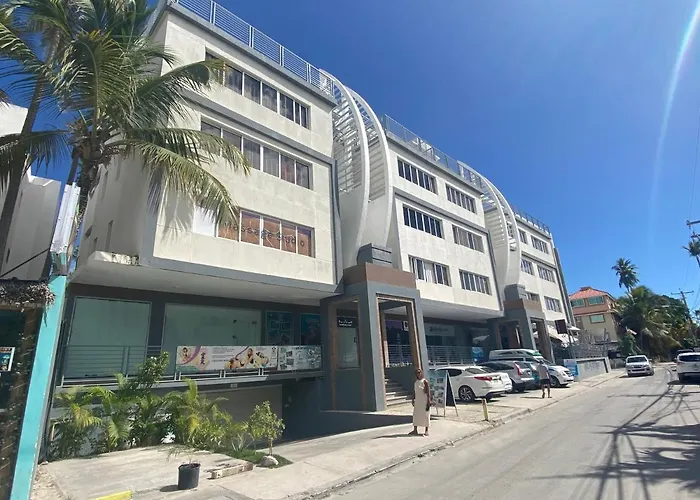 Paraíso by Bella at Ducassi Suites