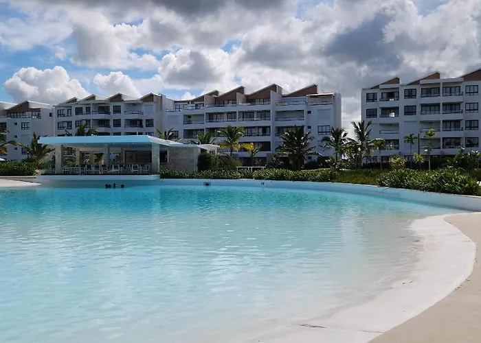 Piscina Gigante, Condominio Totalmente Equipado.