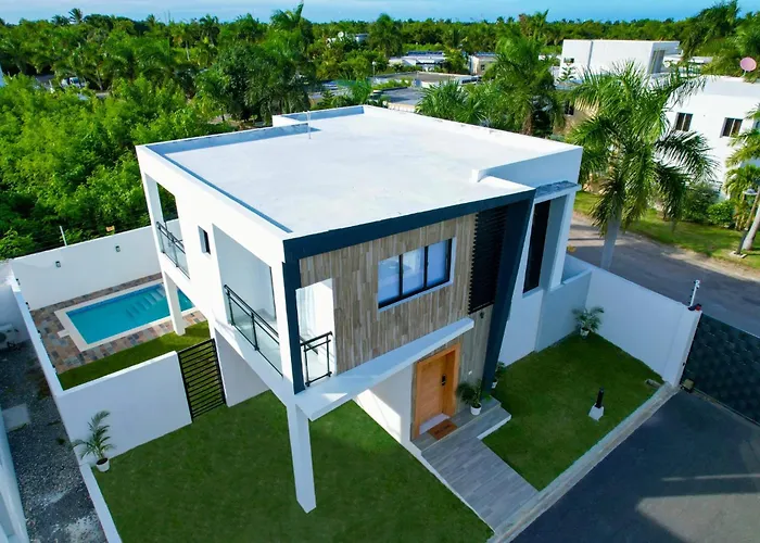 Lux 3Br Villa With Pool, Golf