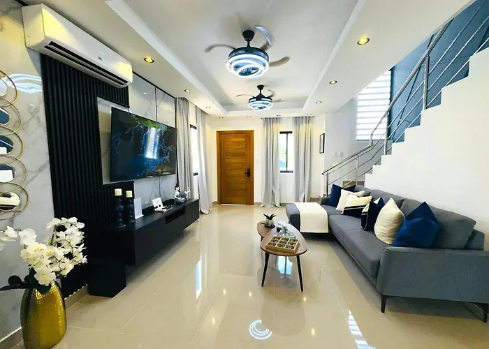 Puntacanaoasisluxurycondowprivatepool