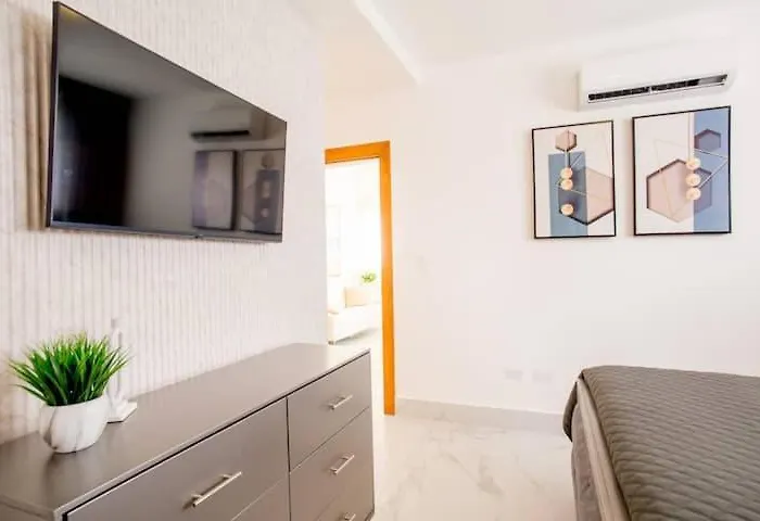 Villa Solano 101