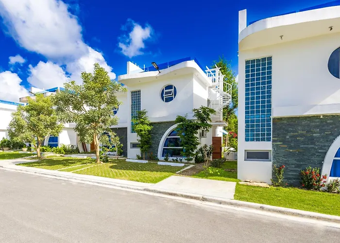 New Stylish 3Br Villa With Private Pool & Terrace