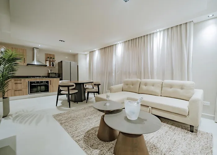 2 Bedroom Cozy Apartment 3 Minutes To Downtown Punta Cana