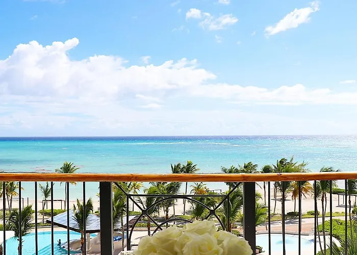 Aquamarina Cap Cana Ocean Front