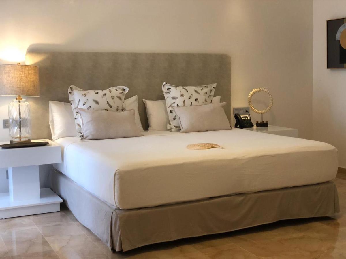 Boutique Paradise