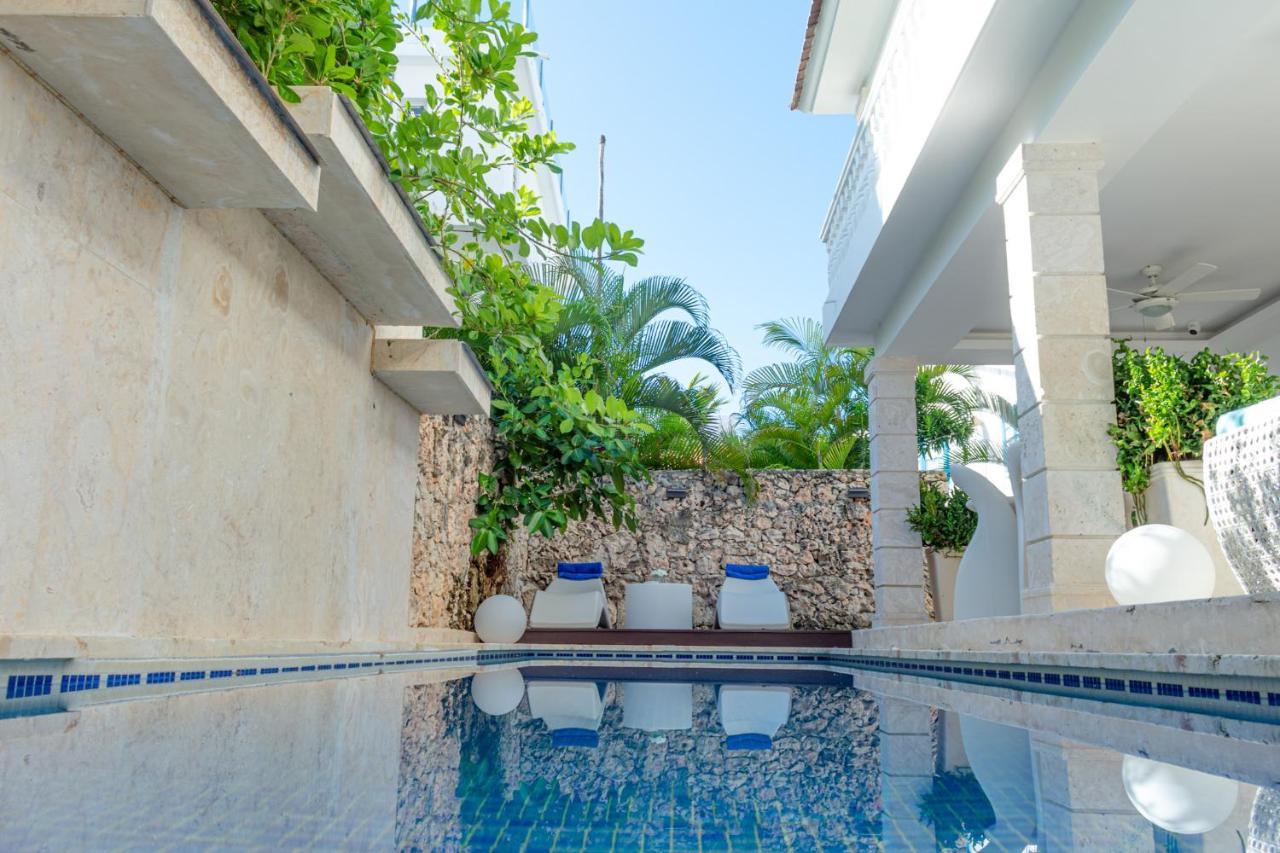 Boutique Paradise Apartahotel 5*