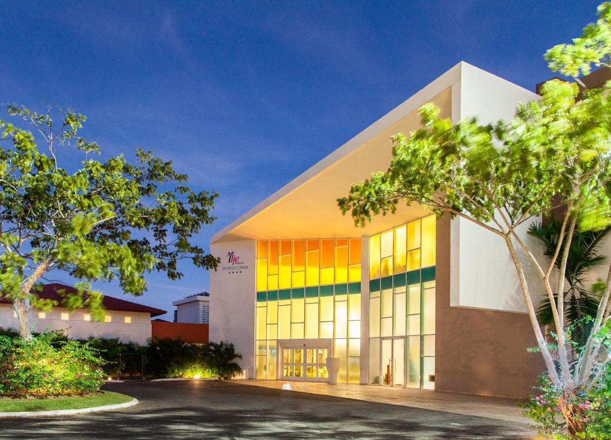 THe Punta Cana Business Center 4*