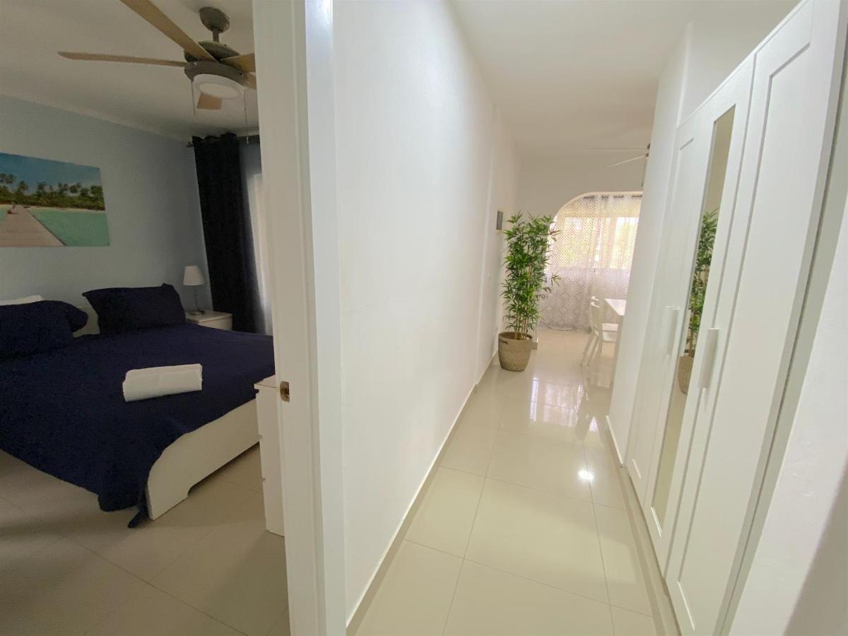 Deluxe Playa Los Corales - Bbq, Beach Club, Wifi Apartamento
