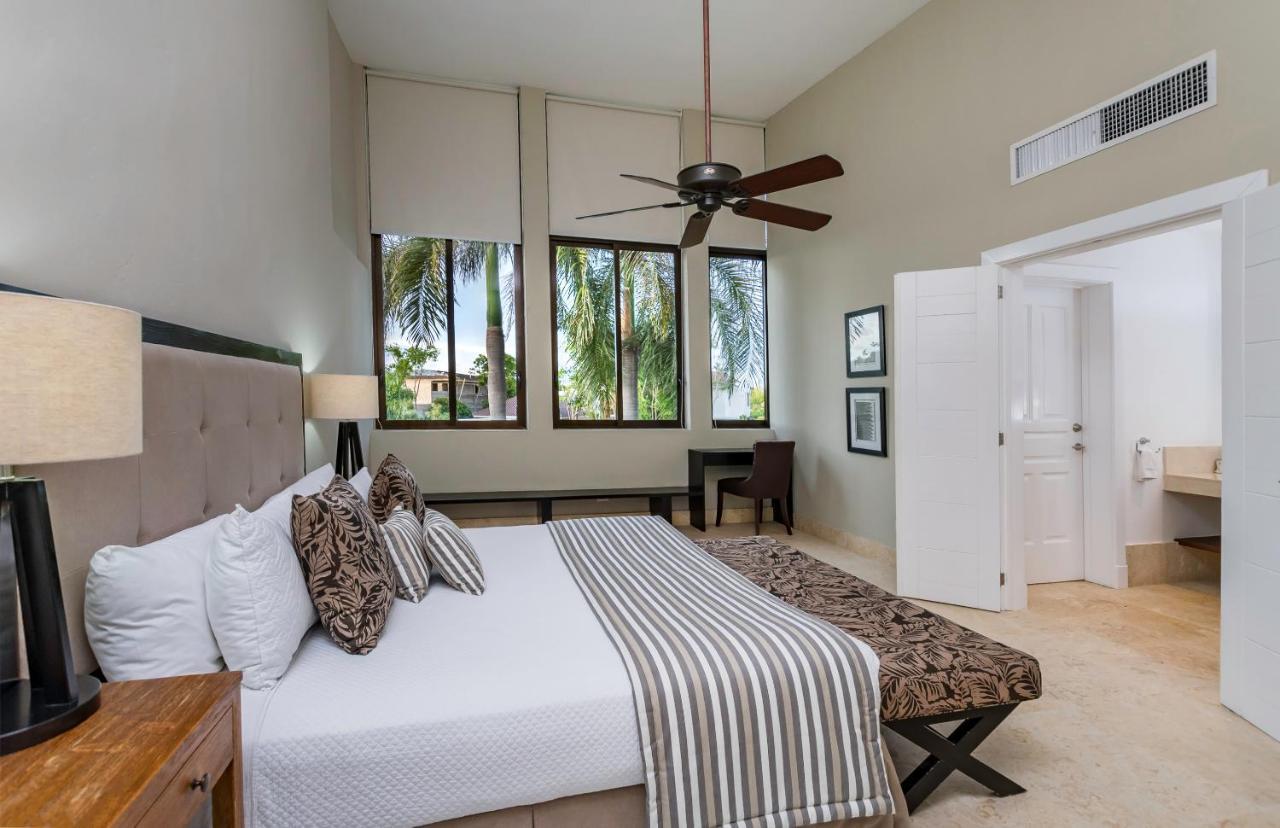 Exclusive And Club Pool Punta Cana
