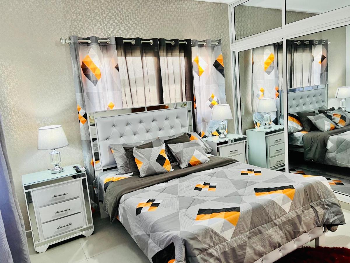 Preciosa Con Piscina Y Jacuzzi En Punta Cana
