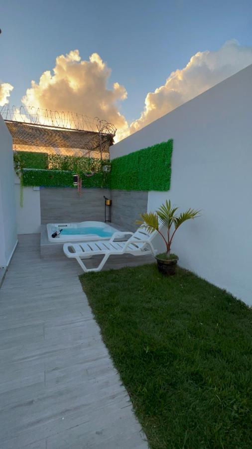 Preciosa Con Piscina Y Jacuzzi En Villa *