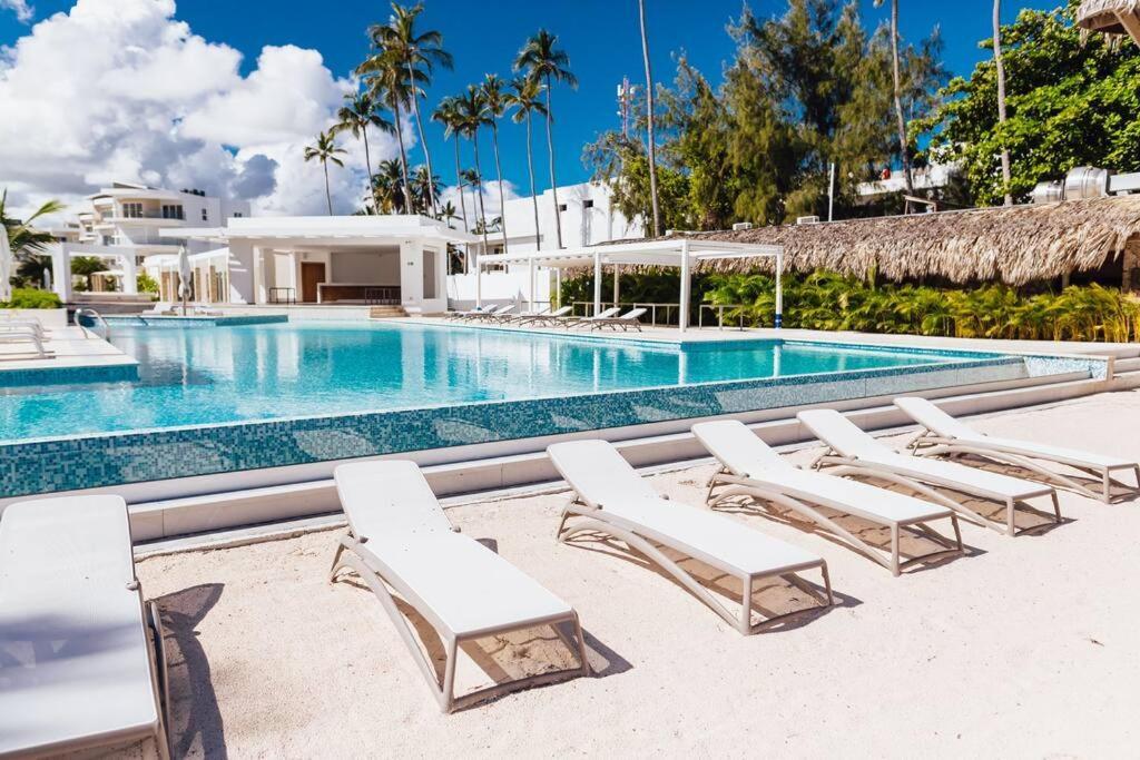 Private Rooftop Beachfront Penthouse Playa Coral Apartamento Punta Cana