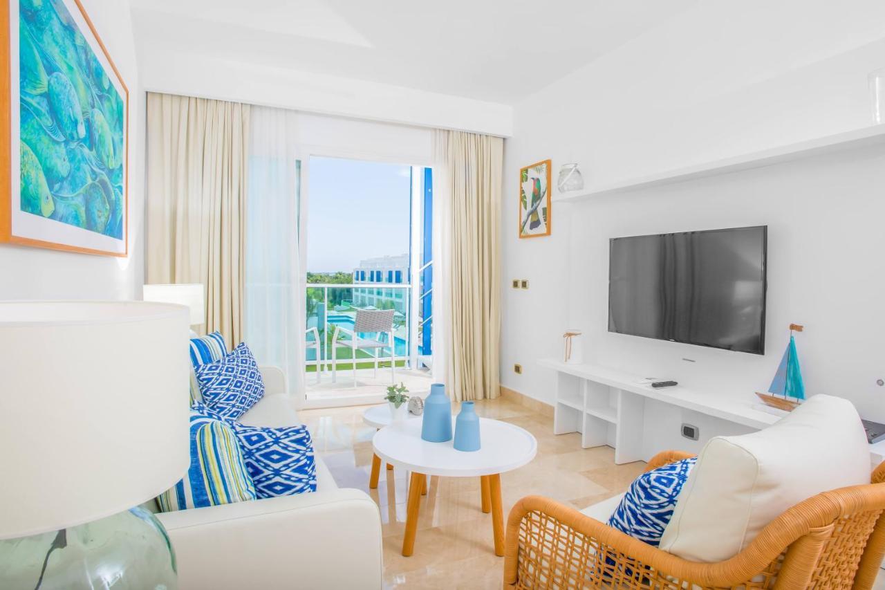 Cana Rock Golf&beach Club Apartamento *