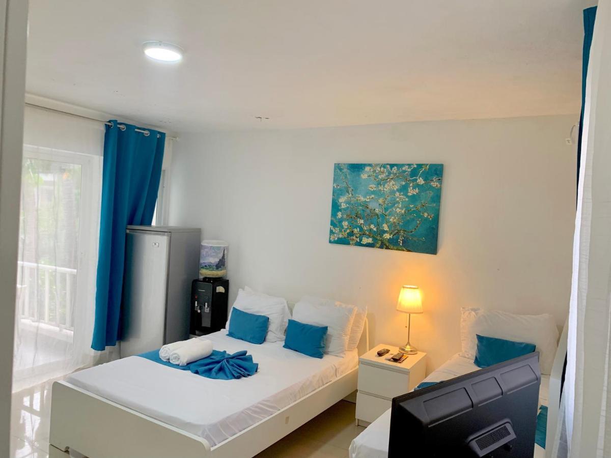 Sol Caribe Suites With Tropical Pool Playa Los Corales Apartahotel