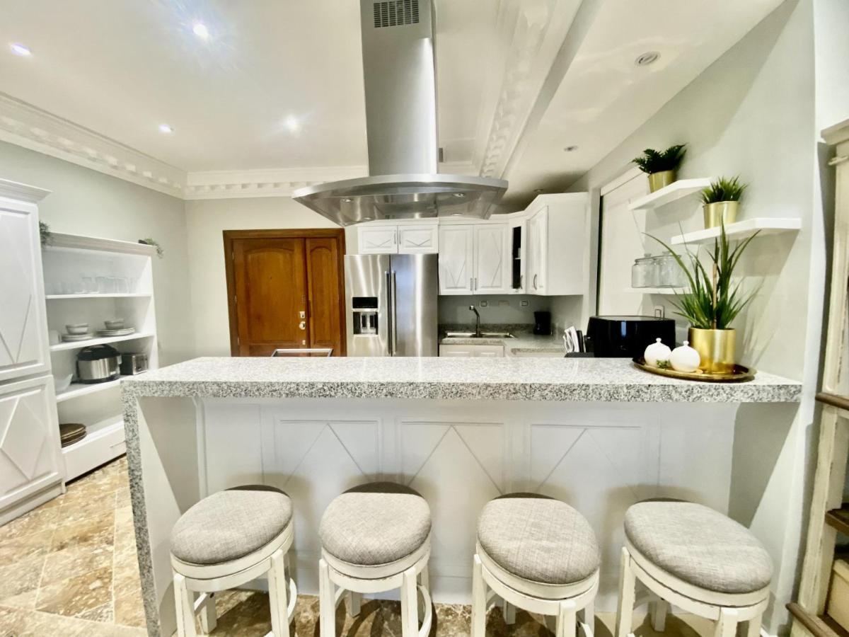Amazing Beachfront Cap Cana, Apartamento