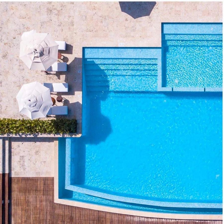 Luxury With Pool And Golf View *