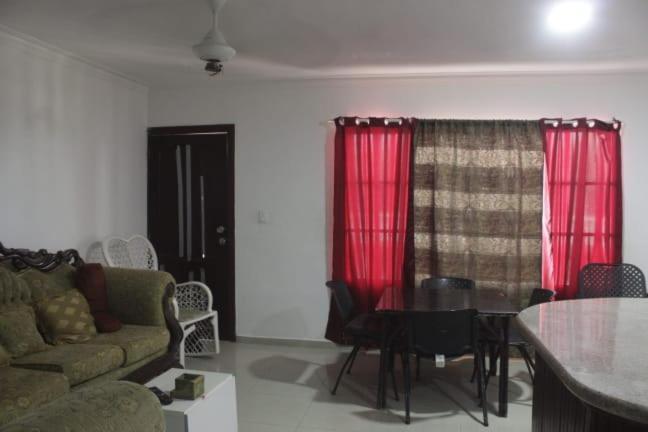 Residenccial Espinal Playa Bibijagua Punta Cana