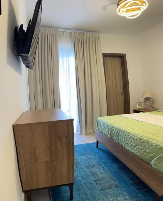Hermoso Con Vista Al Mar! Corales Apartamento