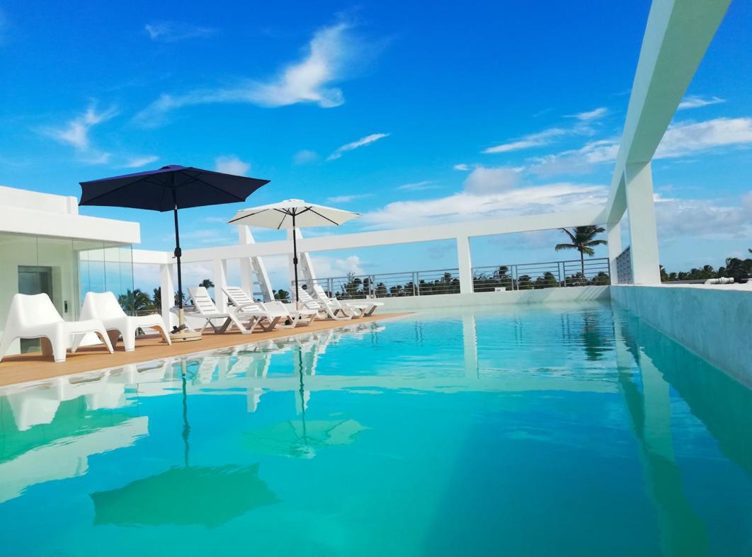 Apartahotel Caribbean Dream Suites The Best Offer - Pool Playa Los Corales & Punta Cana