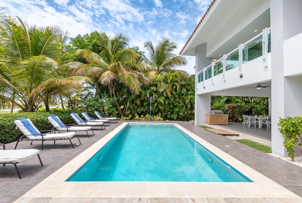 Exclusive And Club Pool Villa Punta Cana