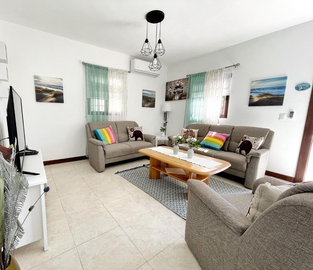 Residencial Ibiza Villa *