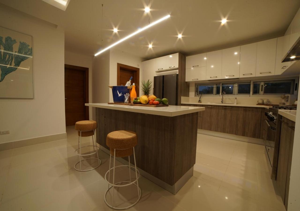 Stylish Luxury San Juan Lakes In Gated Community In Downtown With Private Pool Punta Cana