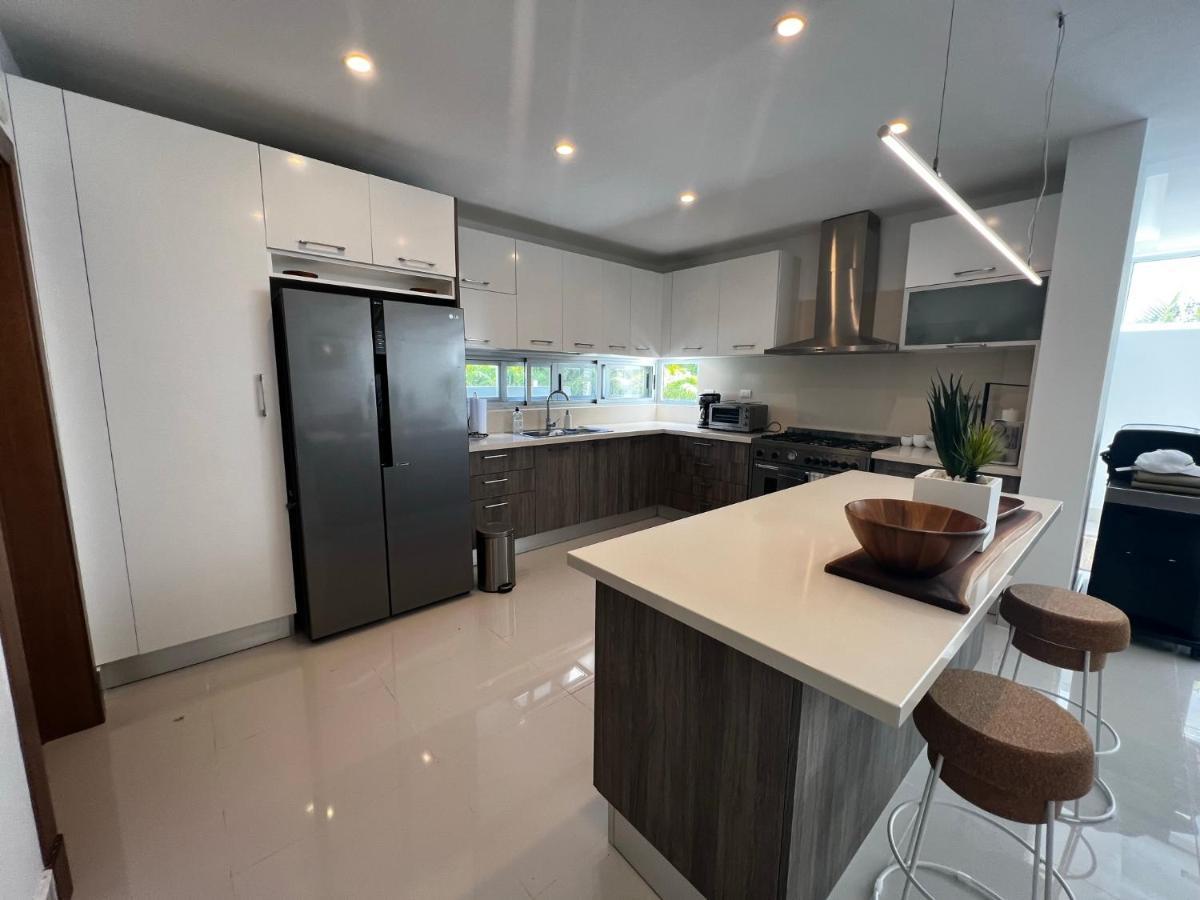 Stylish Luxury San Juan Lakes In Gated Community In Downtown With Private Pool Punta Cana